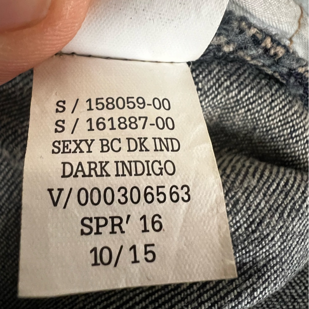 Gap Sexy Bootcut Fit Dark Indigo Jeans Mid Rise Casual Womens Size 18/34 - Picture 8 of 8